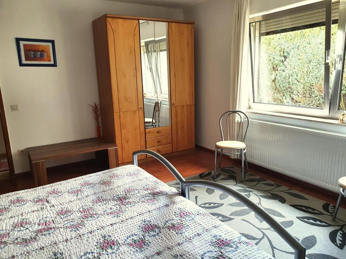 Ferienwohnung Am Rauenhuebel Völklingen Exteriör bild